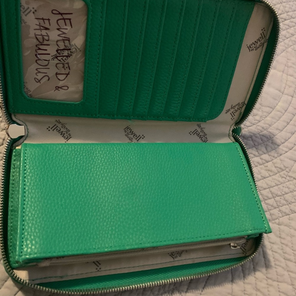 Wallet - Picture 2 of 3